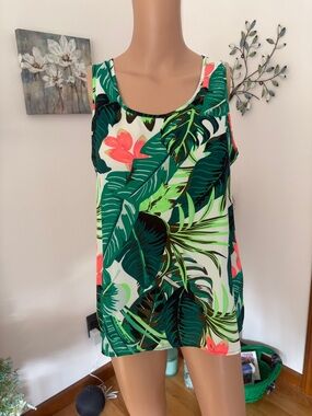 Express Tropical Leaf Print Tank Top in Green and Coral